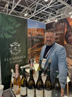 Super few days in Paris!
Our very first International show for the stunning Cape Town Boutique Vineyard and 5star Lodge.
Much more to come!
@thealexandervineyards @wosa_za @cityofcapetown @sauvignonblancsa @southafricantravelguide @vinexposium